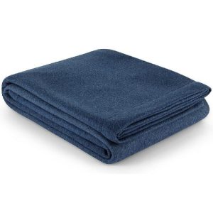 Coincasa Solid Color Soft Fleece Blanket – 7217953  |  Blankets & Throws Blankets & Throws Blankets & Throws